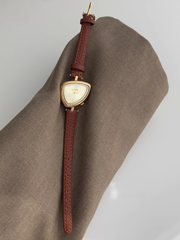 Women Quartz Watch Simple Gold - Watch Triangle Luxury reseña y precio