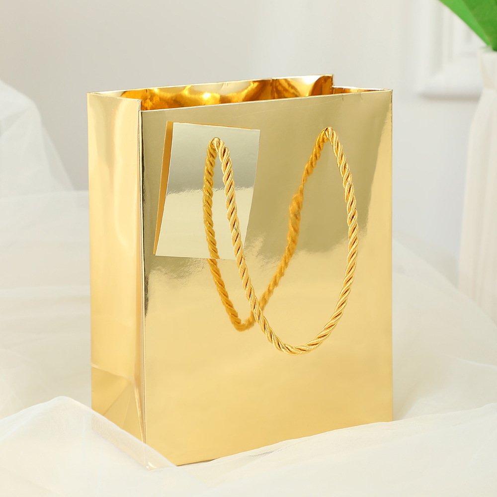 Luxury Gold Card Laminated Gif - Luxury Watch House reseña y precio