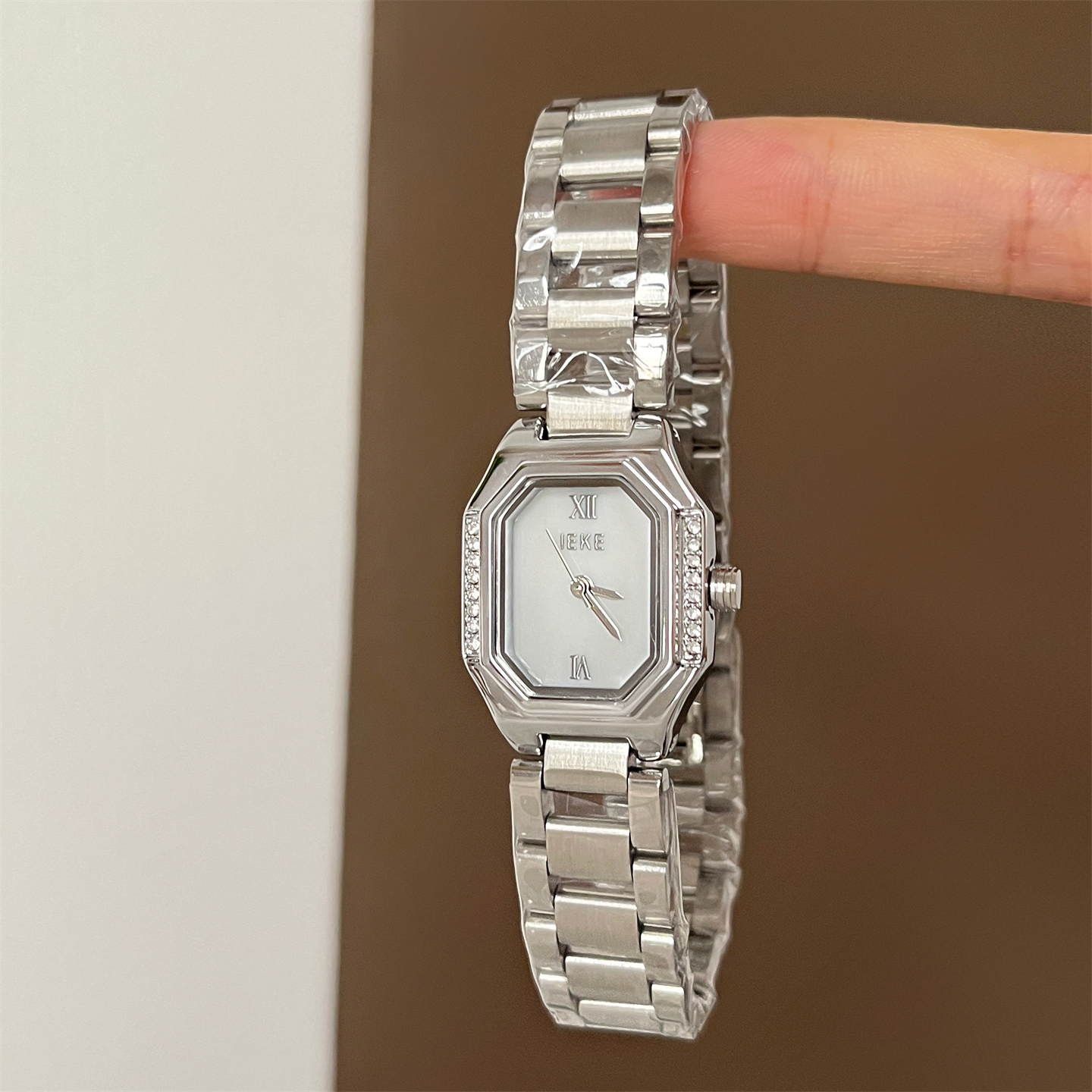 Luxury Polygonal Steel Band Wa - Luxury Watch Value reseña y precio